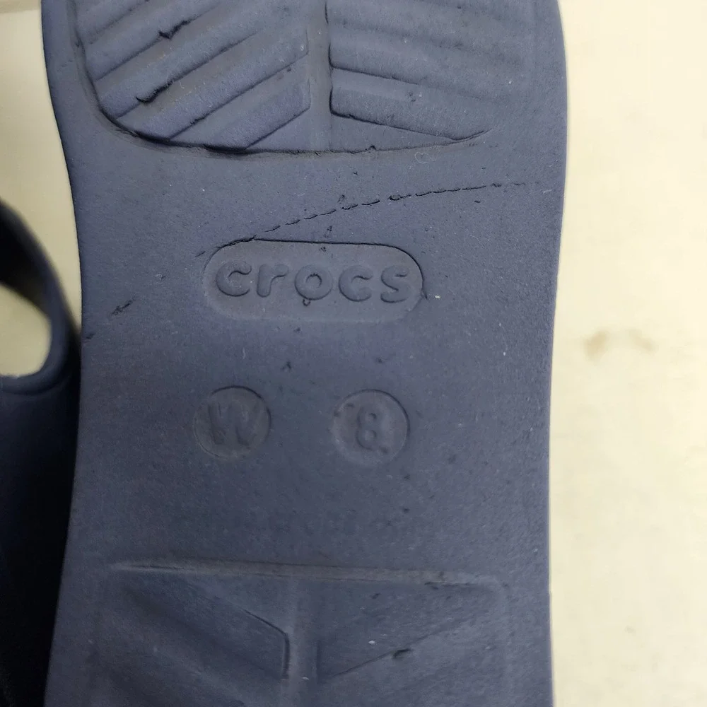 Crocs Sanrah Wedge Sandals Women Size 8 Blue Dual Comfort Strap Slide Shoes